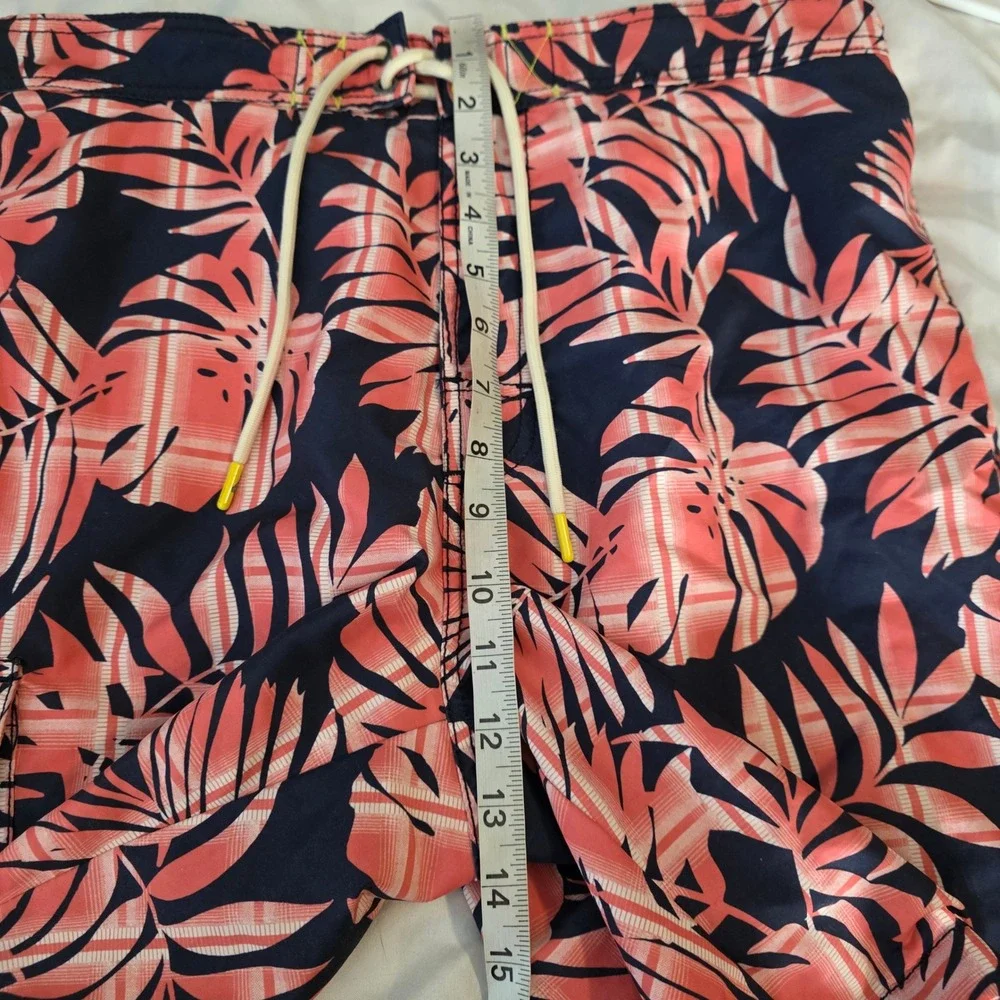 Tommy Bahama Mens Swim Trunks Size Medium Blue Coral Tropical Palm Leaf Cargo